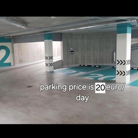 Happy Inn Classical Style, Self Check-In, Parking In The Underground Garage Vilnius Ngoại thất bức ảnh